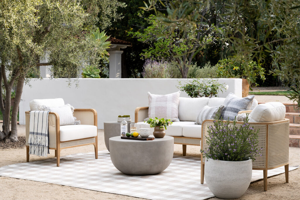 Outdoor Upholstery PM